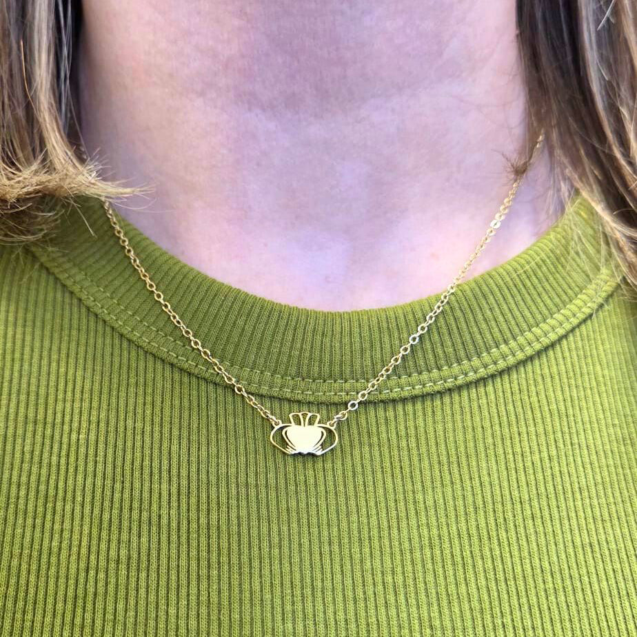 Heart Strong Beag Claddagh Necklace