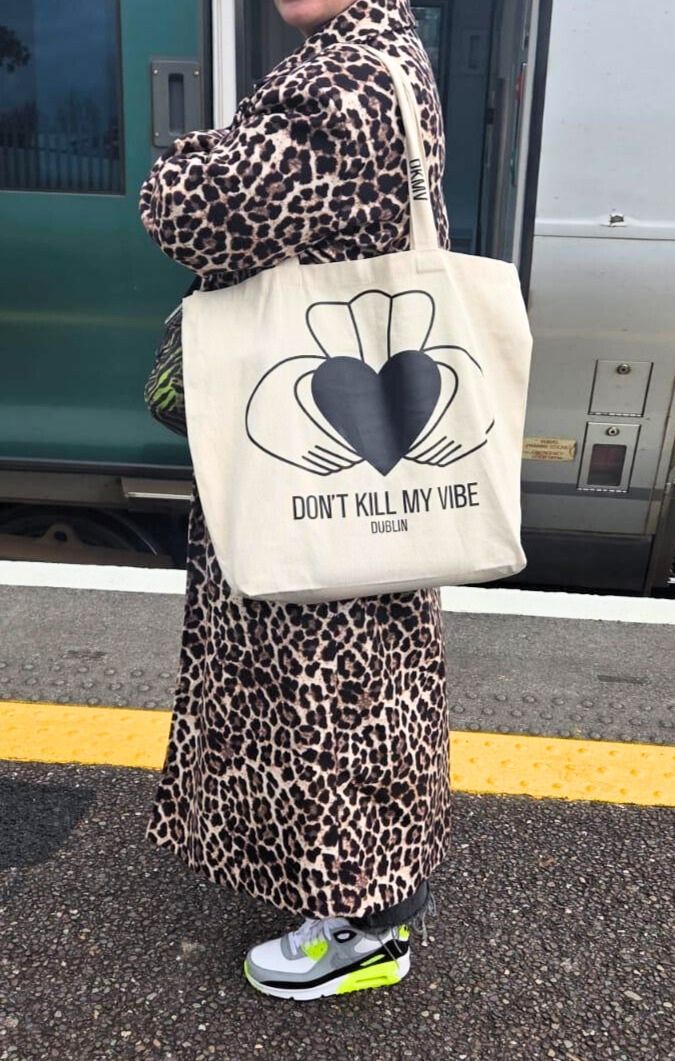 Tote bag with Claddagh design and text &